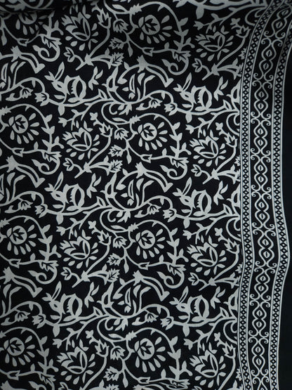 Monochrome Floral Border Print Poplin Fabric
