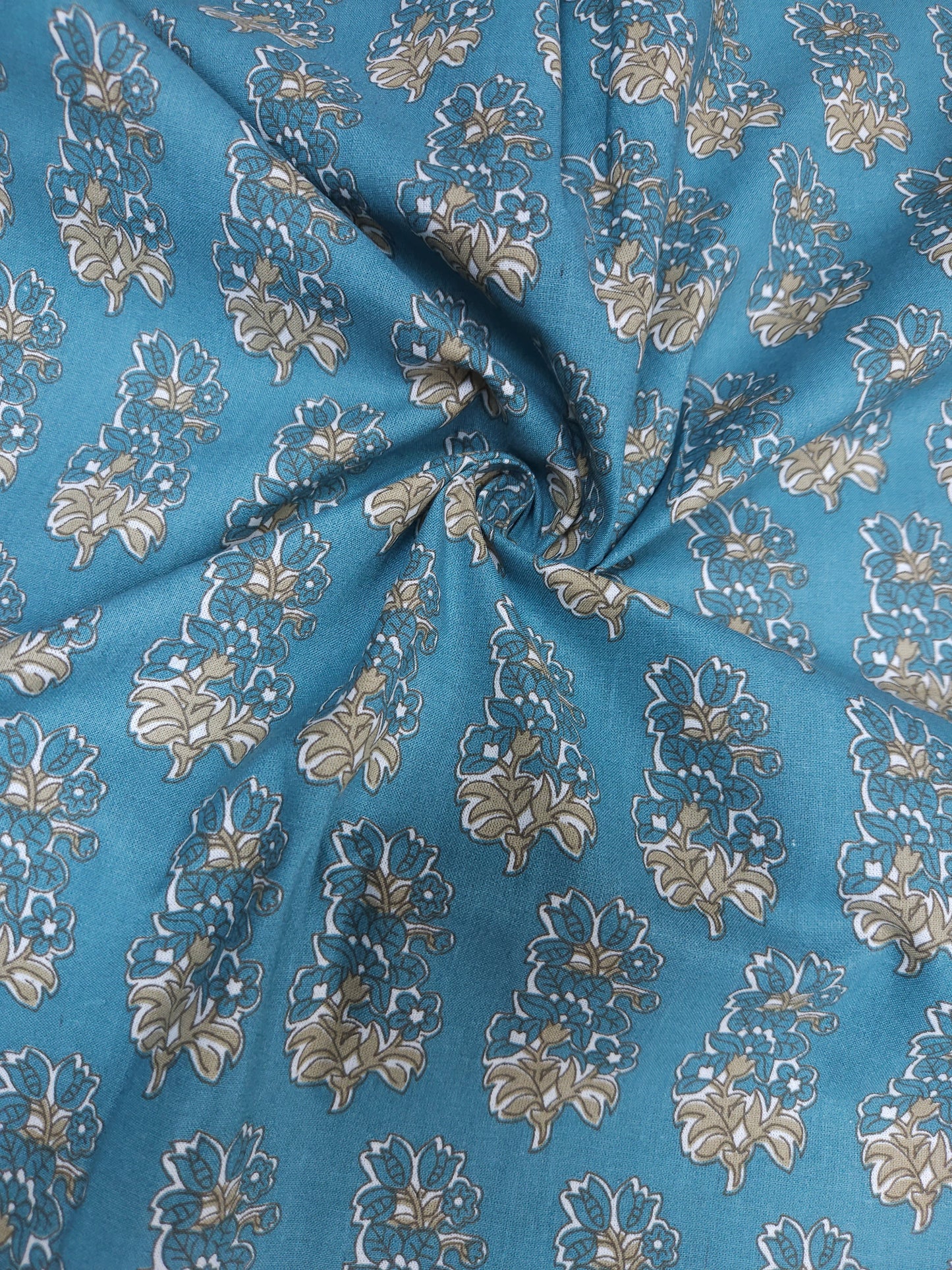 Premium Floral Cotton Suit Set Fabric with Plain Bottom