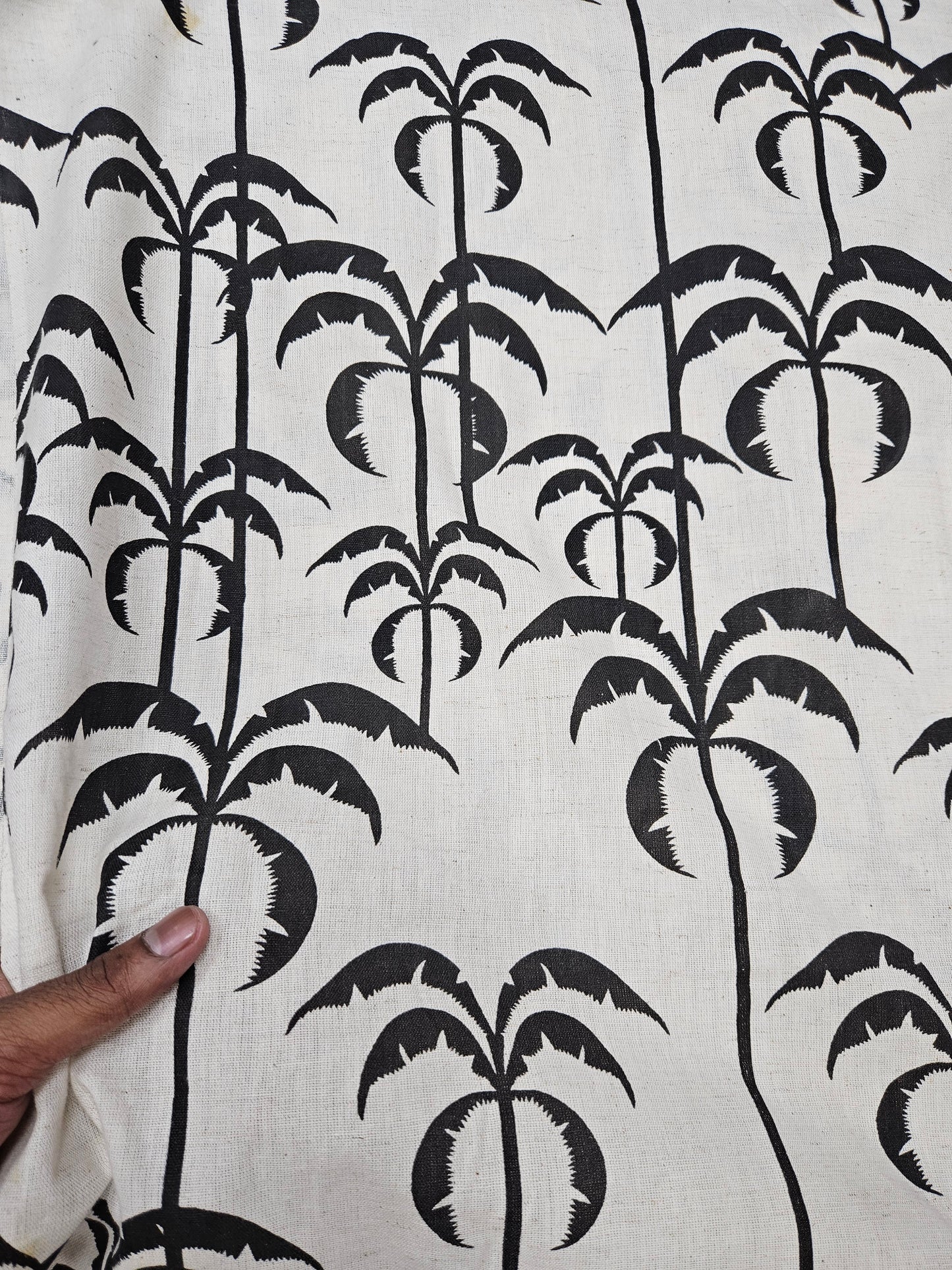 Monochrome Tropical Print Cotton Linen Fabric – Black