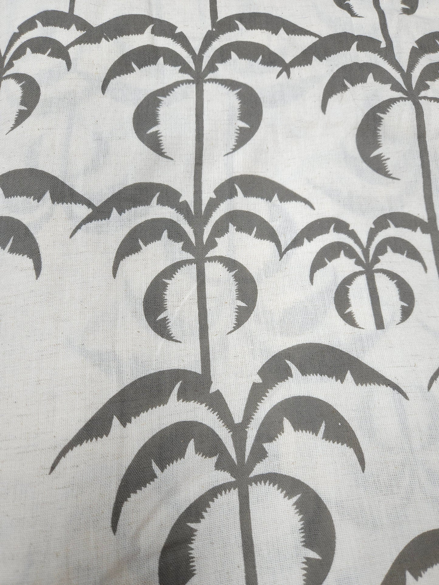 Elegant Palm Tree Print Cotton Linen Fabric – Grey
