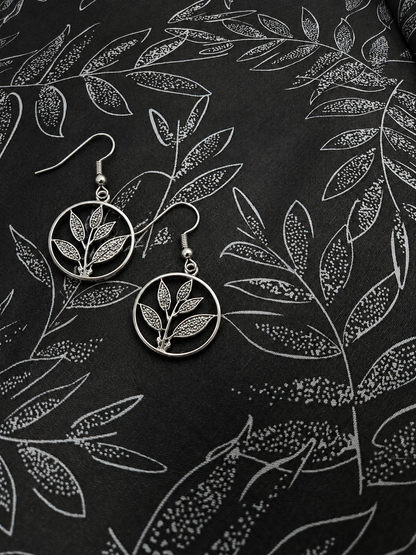 White Leaf Whisper Blend Fabric