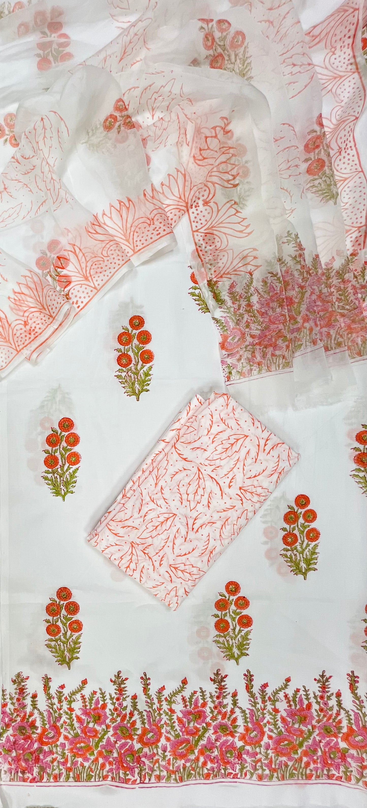 White Peach Floral Garden Print Cotton Suit Set with Chiffon Dupatta