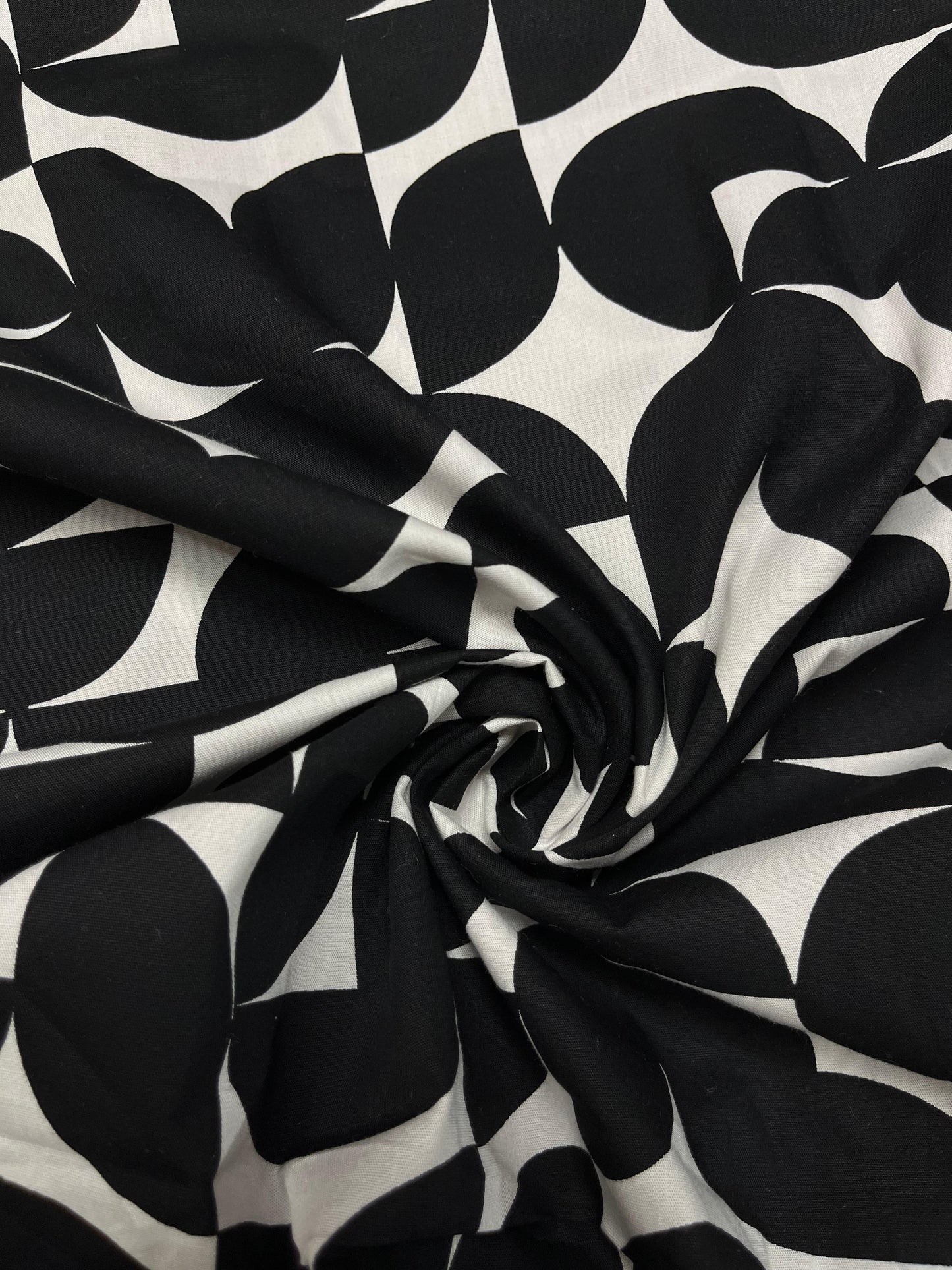 Black & White Geometric Cotton Suit Set with Chicken Border Cotton Bottom