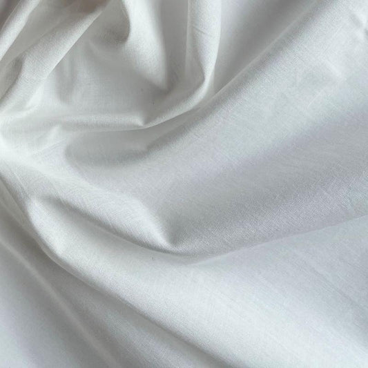 Premium Dyeable Cambric Cotton Fabric – 60 Inch Width